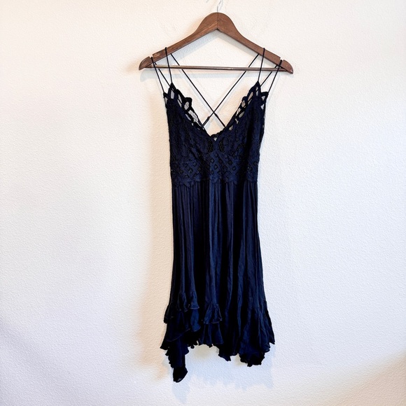 FP One Adella Mini Slip Dress Womens L Black Bohemian Festival Fairy Grunge Boho - Picture 2 of 12